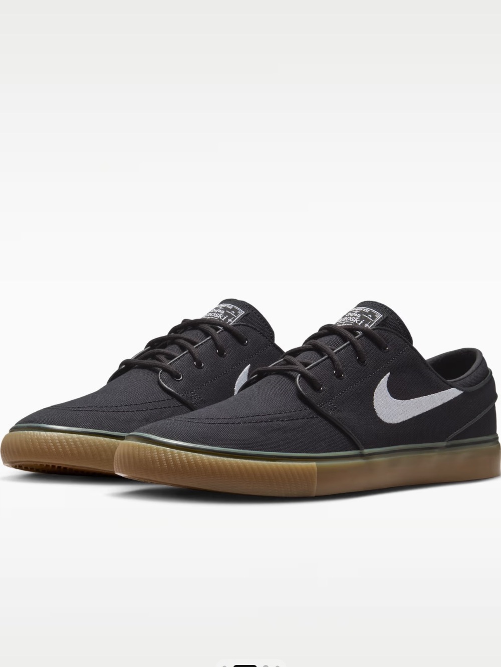 NWT in Box Nike Black & White SB Zoom Janoski OG Canvas Size 7M 8.5W